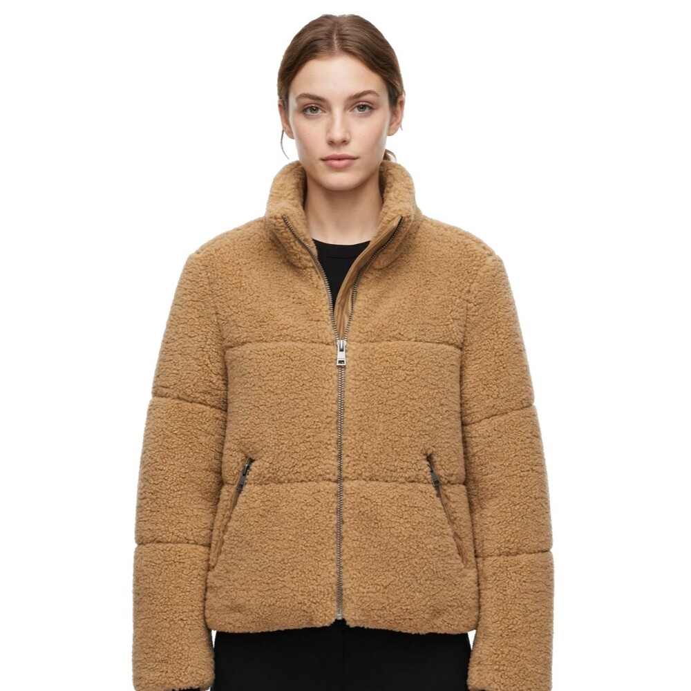 Levi's Teddy Sherpa Jacket Womens XS Brown Camel Puffer Faux Fur NWT Zip Up